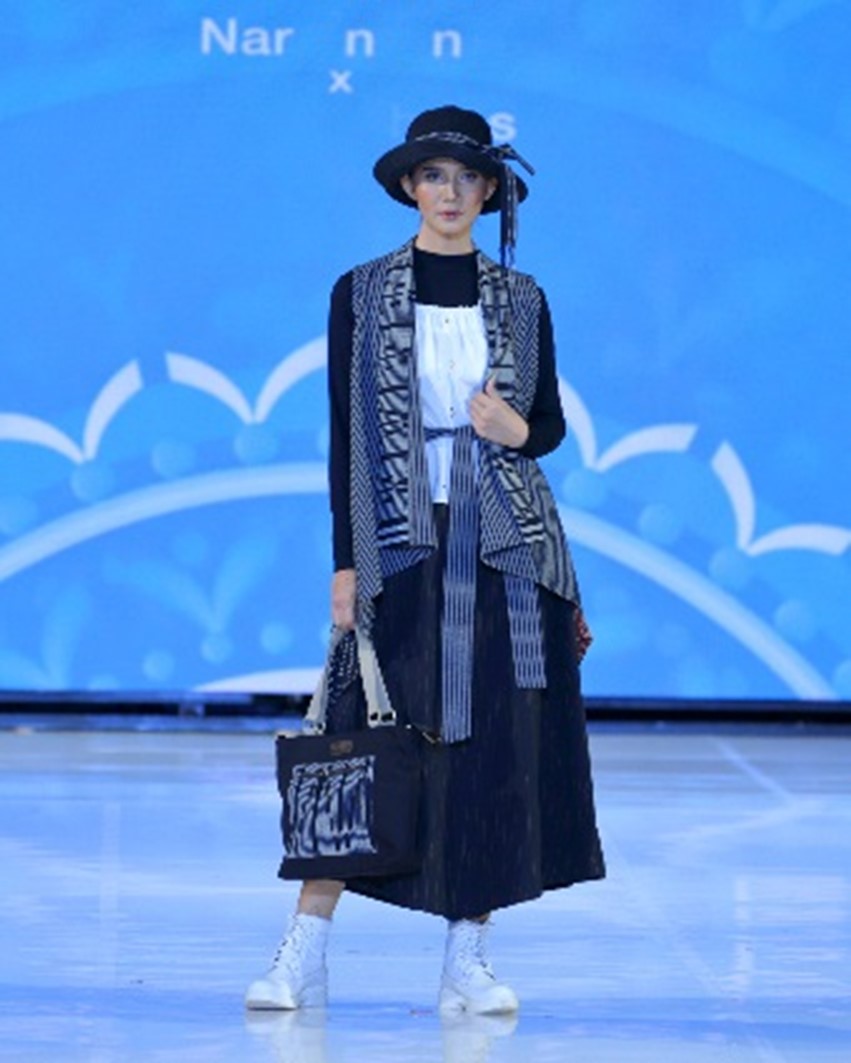 JINJING MIDI TOTEBAG