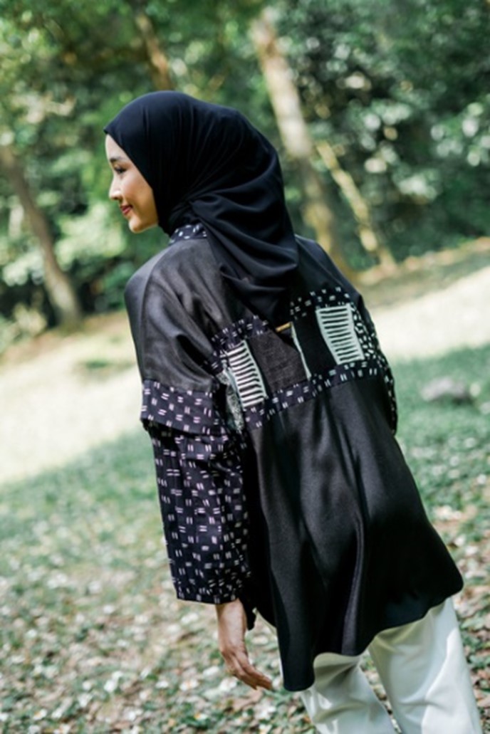 GHANIA BLOUSE BY PARADISE BATIK