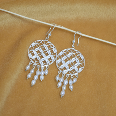 ROUND KAWUNG PEARL EARRINGS by HS SILVER