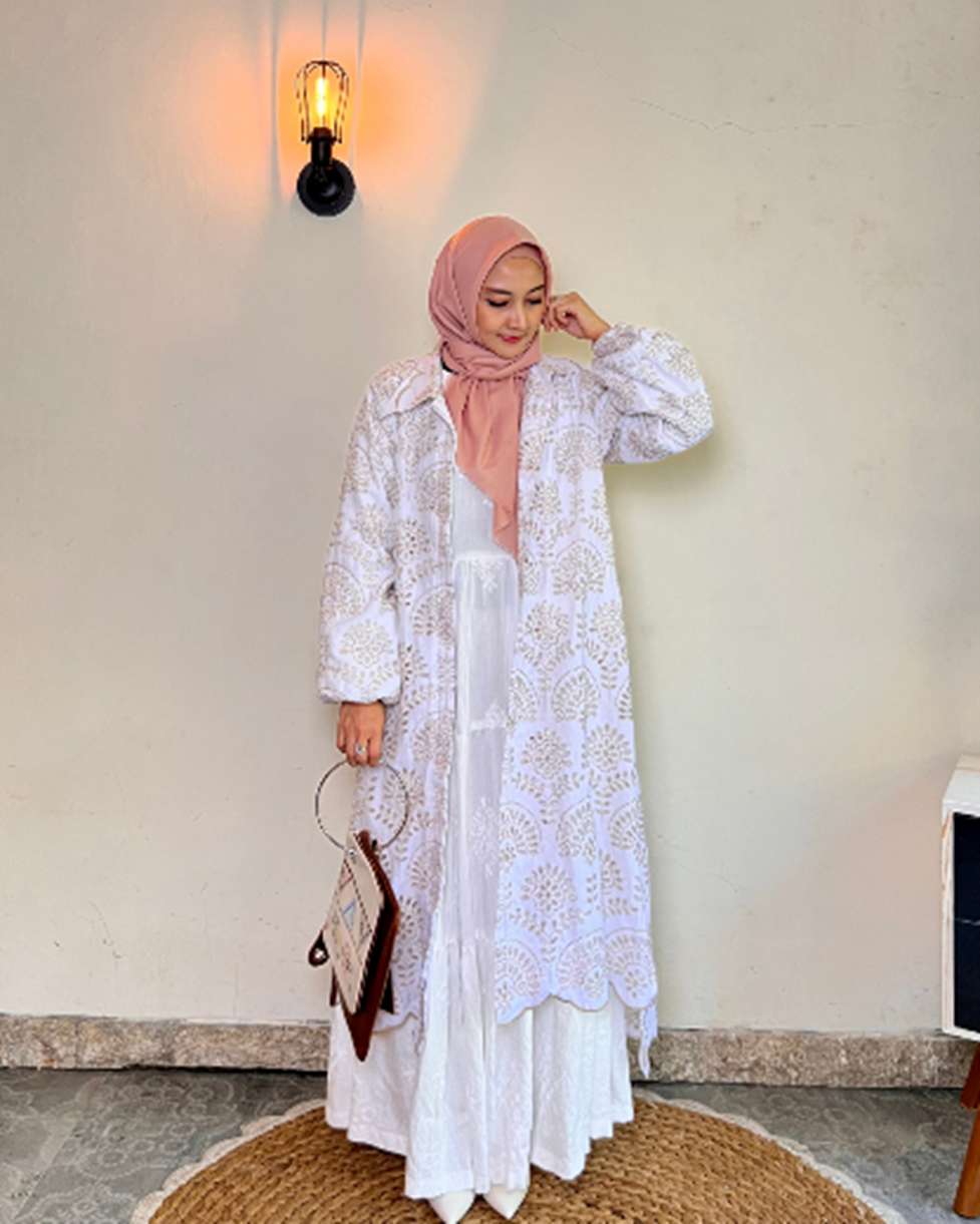 OUTER KATUN BORDIR BY WENINGS LINE